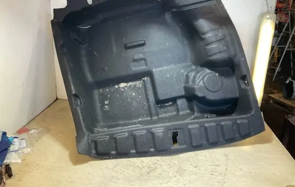 Trunk/boot mat liner