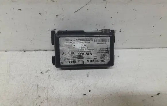 Volkswagen Tiguan Other control units/modules 5NA035284C