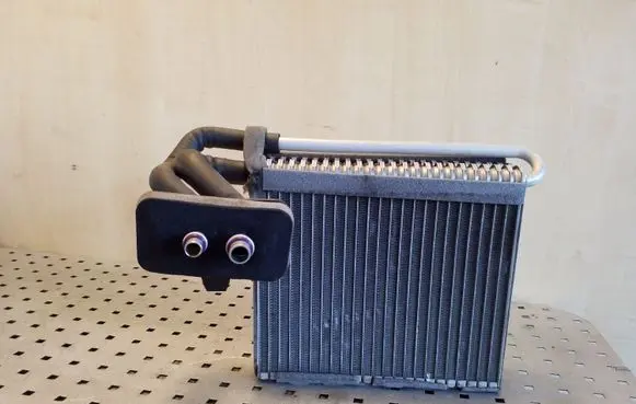 Ford Focus Air conditioning (A/C) radiator (interior) 