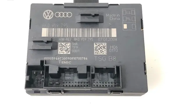Audi A4 S4 B8 8K Door control unit/module 8K0959795