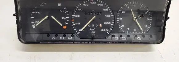Volkswagen PASSAT B3 Speedometer (instrument cluster) 357919033R 110008397009