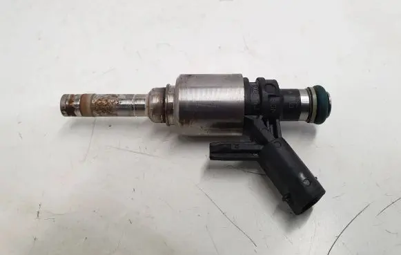 Audi TT TTS RS Mk3 8S Fuel injector 06L906036J 0261500242