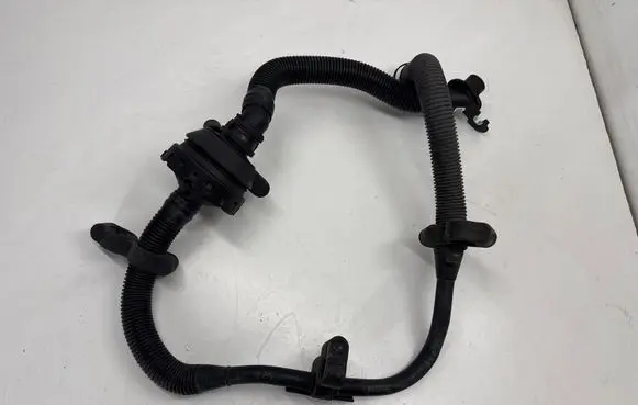 Chevrolet Camaro Vacuum line/pipe/hose 84281330 23340352 84174761