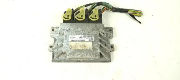 Ford Focus Engine control unit/module ECU BV6112A650AF S180127005F
