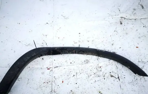 Ford Explorer Front arch trim f57b16a074a f57b-16a074-a