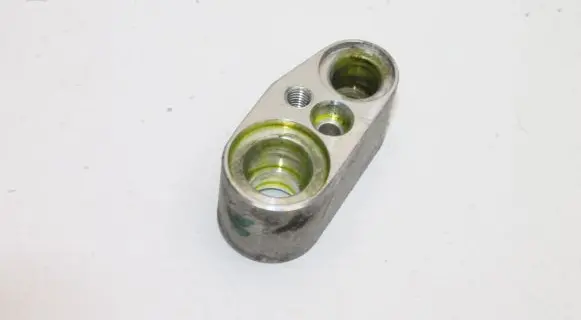 Ford Kuga I Air conditioning (A/C) expansion valve 