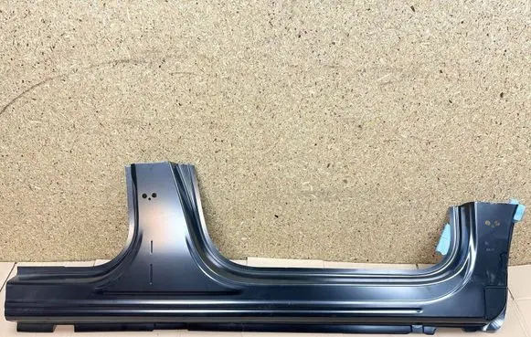 Peugeot 3008 II Sill 1619371680