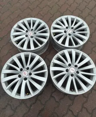 Seat Exeo (3R) R17 alloy rim 