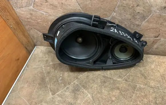 Mercedes-Benz SL R230 Front door speaker A2308200902