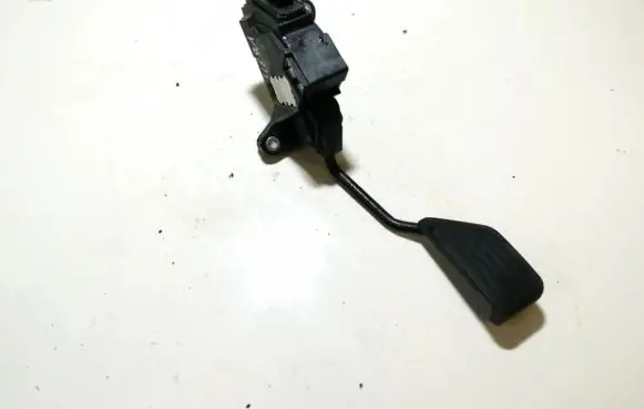 Toyota Yaris Accelerator throttle pedal 781100d021
