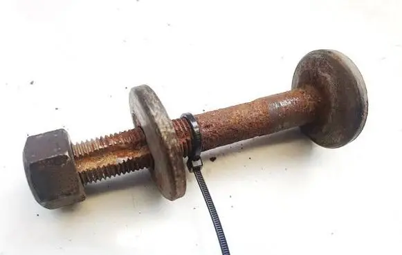 Audi Q7 4L Nuts/bolts 
