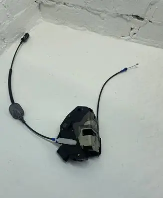 Front door lock