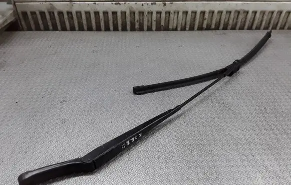 Volkswagen Caddy Windshield/front glass wiper blade 2K1955409