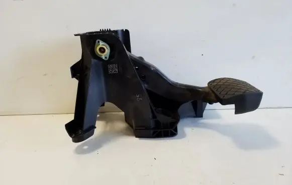 Volkswagen e-Golf Brake pedal 5Q1723058AJ