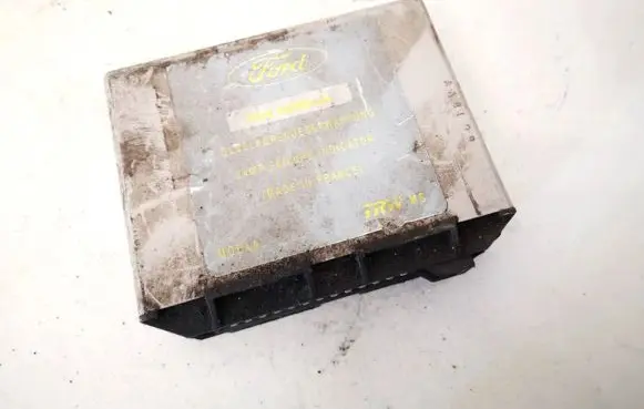 Ford Mondeo MK II Light module LCM 95bg10c909aa