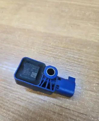 Volvo C70 Airbag deployment crash/impact sensor 31264410