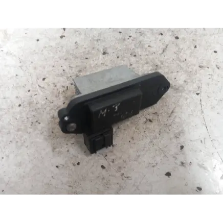 Mazda 3 I Heater blower motor/fan resistor hb180bp4m SPM00020B