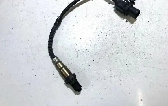 Volvo V70 Lambda probe sensor 0258017107 30751138