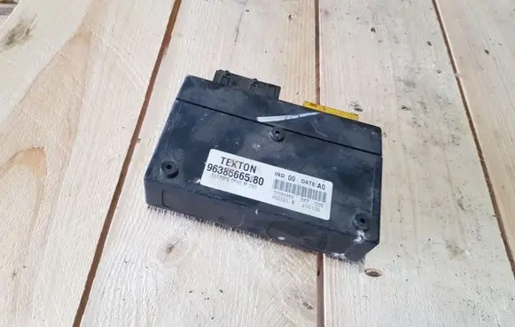 Peugeot 806 Comfort/convenience module 9638666580