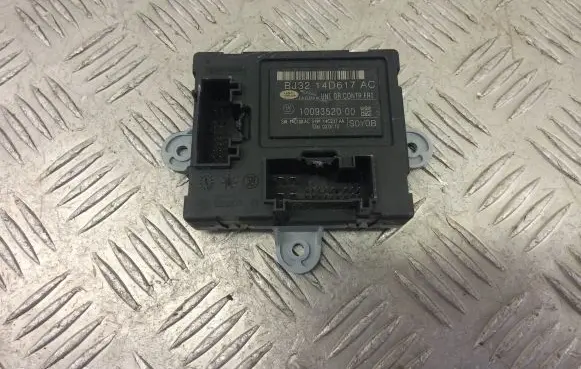 Jaguar XF X250 Other control units/modules BJ3214D617AC