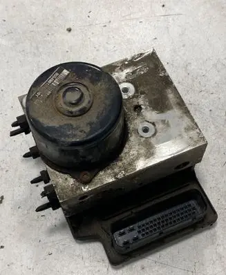 Volkswagen Golf IV ABS Pump 1C0907379 3X6247 10094703073