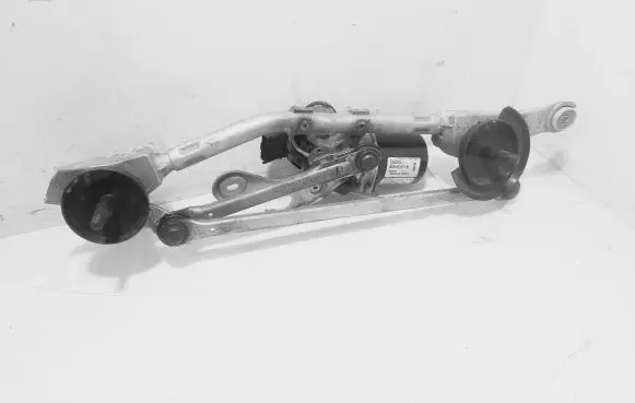 Nissan Juke I F15 Front wiper linkage and motor 288001KA0C W000011639