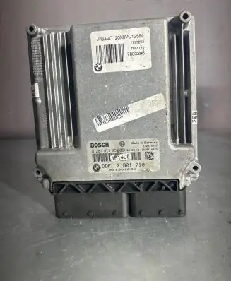 BMW 1 E81 E87 Engine control unit/module 0281013252 7801710