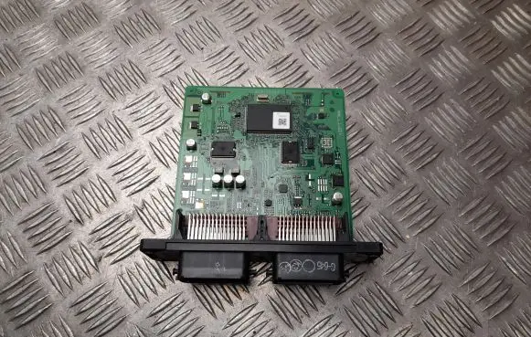Mazda 2 Engine control unit/module 2797213730