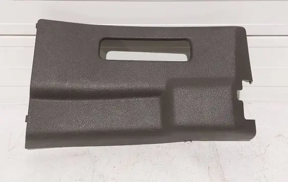 Ford F150 Seat belt trim 9L341825514