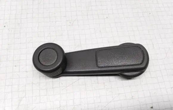 Mitsubishi Galant Rear door window winding handle MB517605