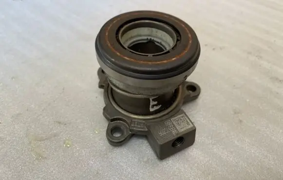 Opel Corsa E clutch release bearing 55575806