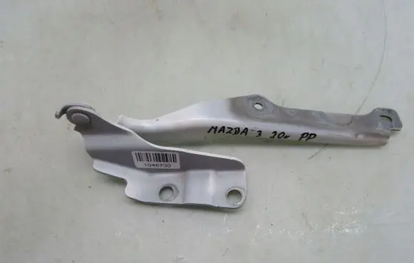 Mazda 3 Engine bonnet/hood hinges