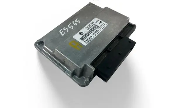 Volkswagen Touareg I Engine control unit/module ECU 0AD927755N