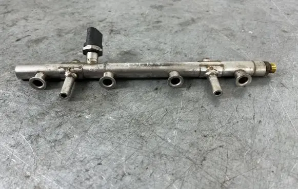 Audi A4 S4 B8 8K Fuel main line pipe 06K133317C