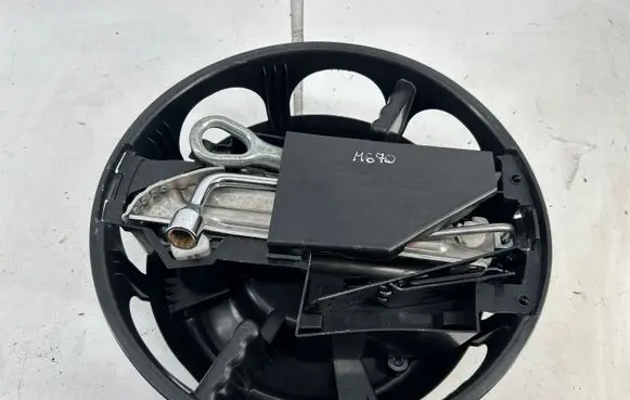 Mercedes-Benz E AMG W210 Tool box 2128903814 36211F084 7527110