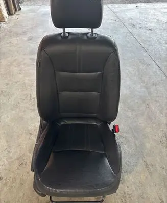 KIA Sorento Front passenger seat 