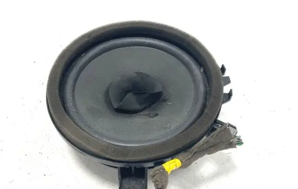 Volvo XC70 Front door speaker 30657444 10W27