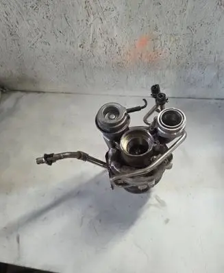 BMW 7 F01 F02 F03 F04 Turbo 7605794