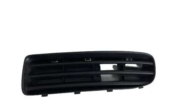 Skoda Octavia Mk1 (1U) Front bumper lower grill 1U0807367B
