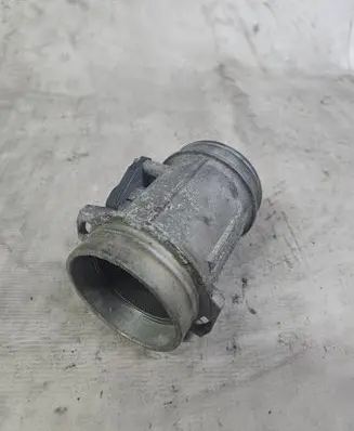 Audi A6 S6 C5 4B Mass air flow meter 059906461D