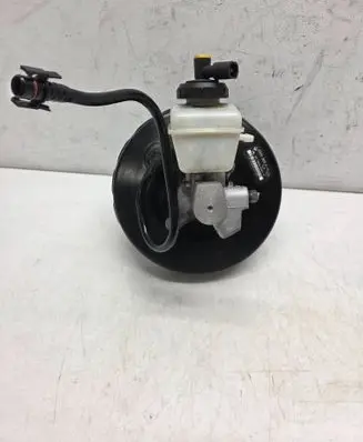 Dacia Duster Brake booster 472102876R 03785454044 75545404239