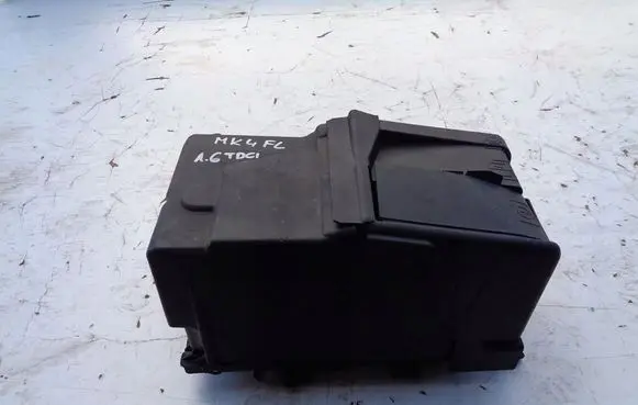 Ford Mondeo MK IV Battery box tray 