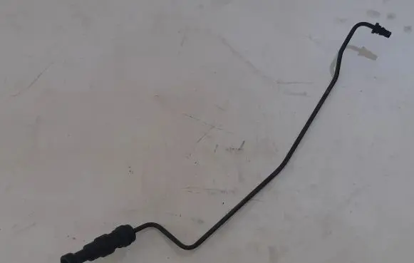 Ford C-MAX II Clutch pipe/line S033802