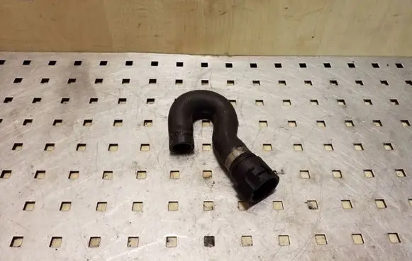 BMW 5 E60 E61 Engine coolant pipe/hose