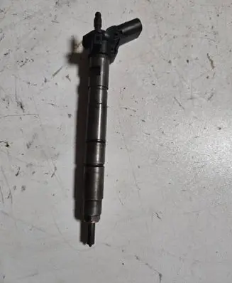 Audi A6 S6 C6 4F Fuel injector 059130277AJ