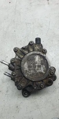 Volkswagen PASSAT B6 Vacuum pump 03G145209C