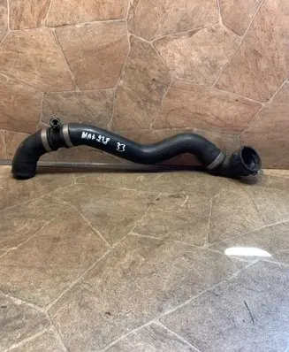 Mercedes-Benz SL R230 Engine coolant pipe/hose A2305010082