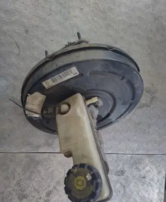 Renault Megane III Brake booster 472100005R