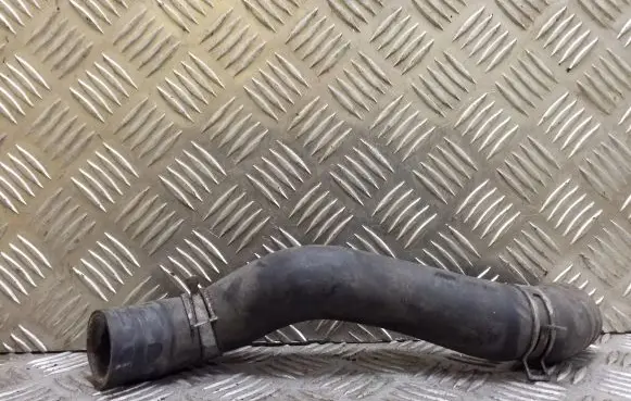 Nissan X-Trail T30 Engine coolant pipe/hose