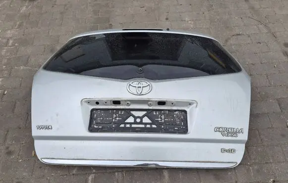 Toyota Corolla Verso E121 Tailgate/trunk/boot lid 